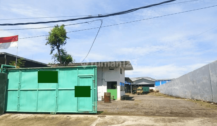 Gudang Mayjend Sungkono Gresik Ex Gudang Kayu Terawat  1