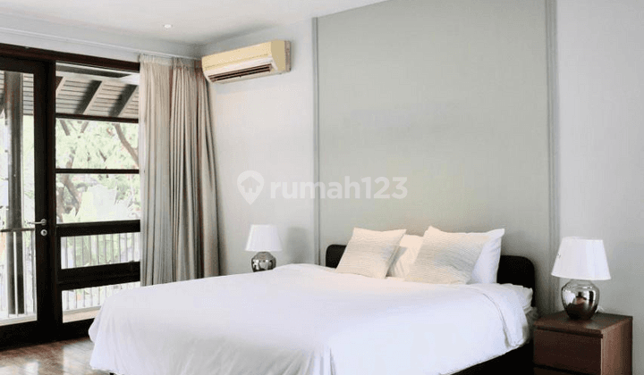 Rumah di Isen, Darmo Permai Full Furnished New Mewah 1