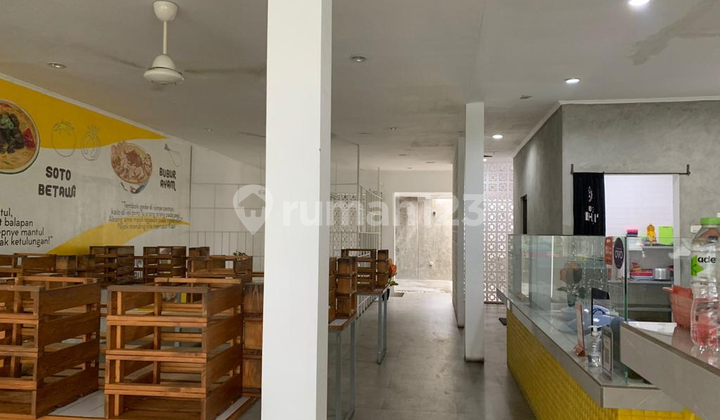 Tempat Usaha di Jl Raya Menganti Lidah Kulon 2 Lt 4