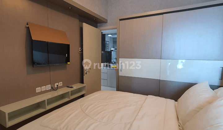 Apartement Benson Tower Lantai 15 Full Furnish 2 BR 2