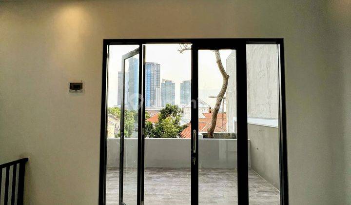 Rumah Raya Dukuh Kupang Timur I Dekat Mayjed Sungkono