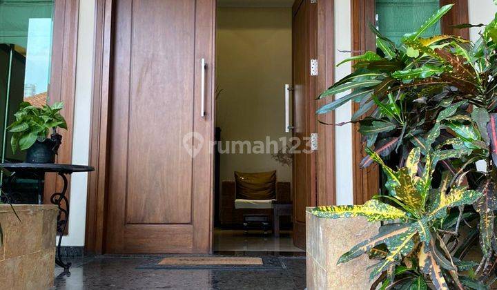 Lokasi Strategis Ada Swimming Pool Rumah Darmo Permai Selatan 2