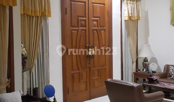 Rumah Manyar Tirtoyoso Bagus Oke Siap Huni