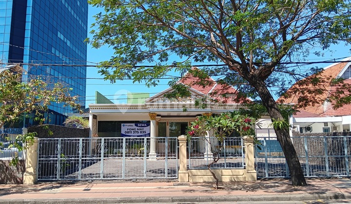 Bangunan Komersial Raya Darmo, Surabaya Pusat - Cocok untuk Usaha