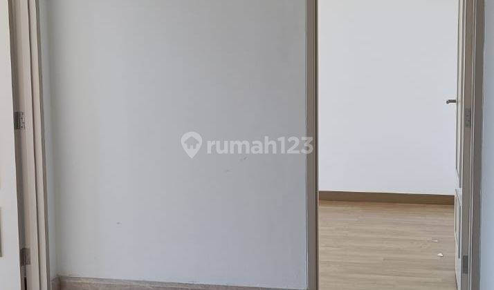 2 BR Apartemen Non Furnish di The Peak Residence Lantai 28 2