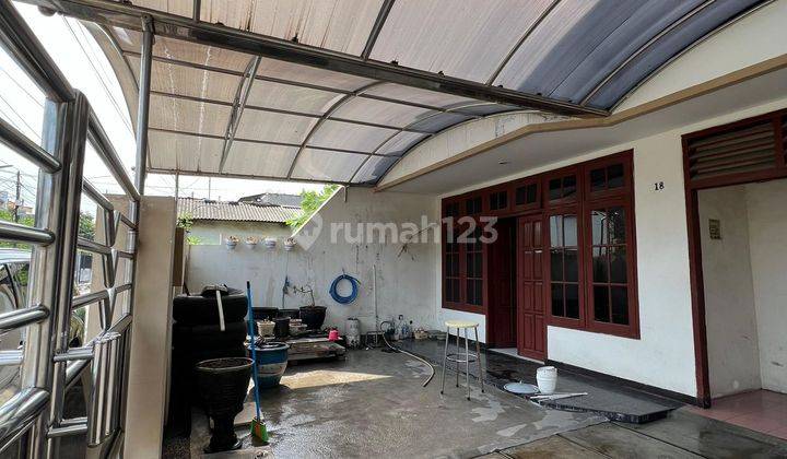 2 Lantai Rumah Petemon Adem Hadap Selatan 2