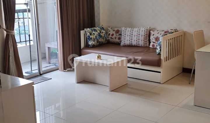 2 BR to 1 Apartment Orchard Tower B 9th Floor City View