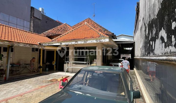 Ciamik Terawat bisa Nego Rumah Komersial Jl. Widodaren Ciamik Terawat bisa Nego Rumah Komersial Jl. Widodaren