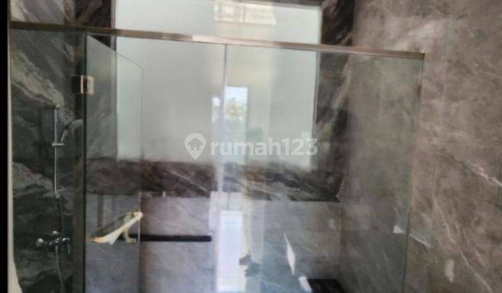 Rumah Pakuwon Indah Minimalis Ciamik Harga Nego Aja 4