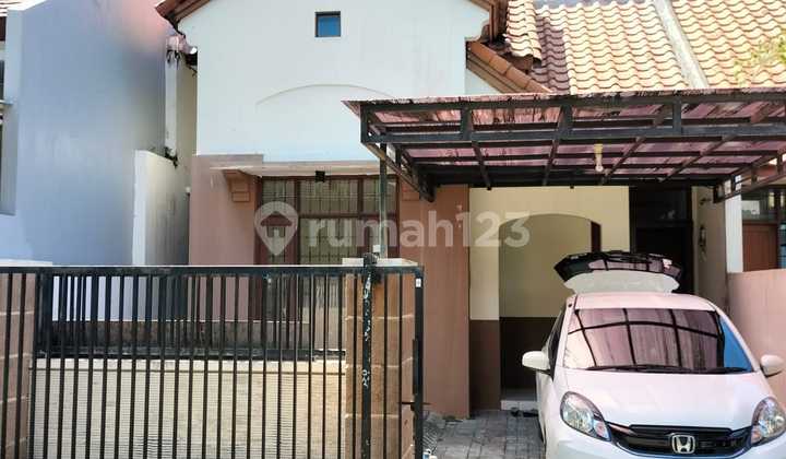 Adem Hadap Selatan Rumah Alam Hijau, Citraland Utama