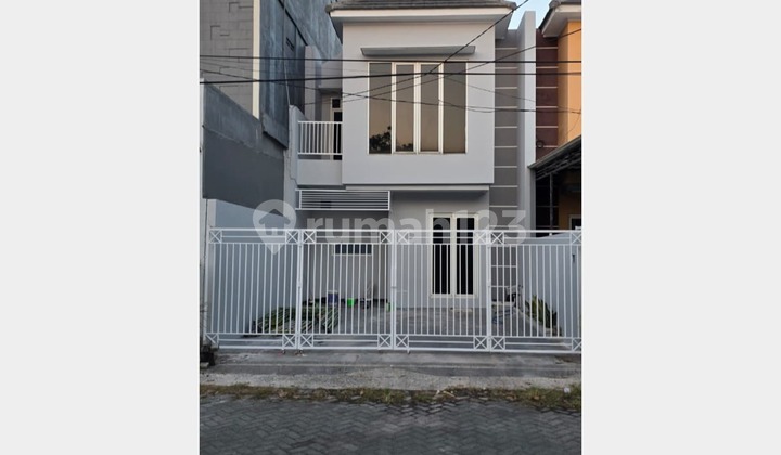 Rumah Bumi Marina Emas Tengah 2 Lantai Kosongan