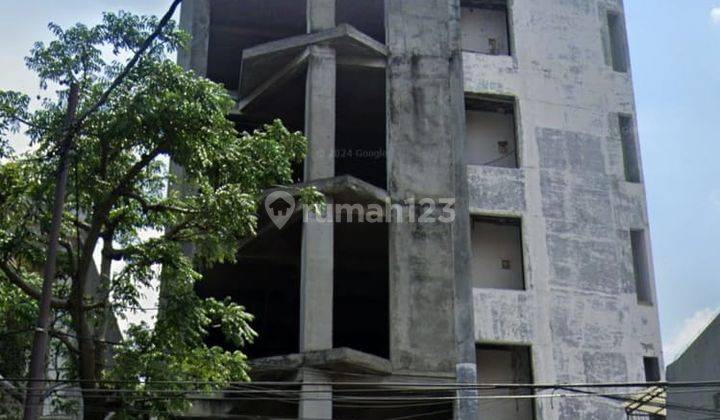 Strategis Gedung 6 Lantai Komersil Jalan Merak, Surabaya 2