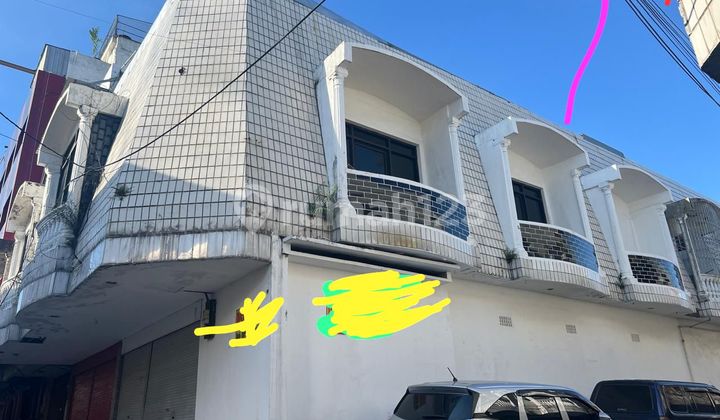 Darmo Park I Shophouse Strategically Located in Surabaya's Business Center 2