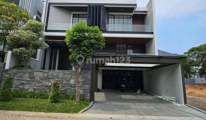 Rumah 3 Lantai di Citraland Waterfront Surabaya Dekat Ke Mana Aja 2