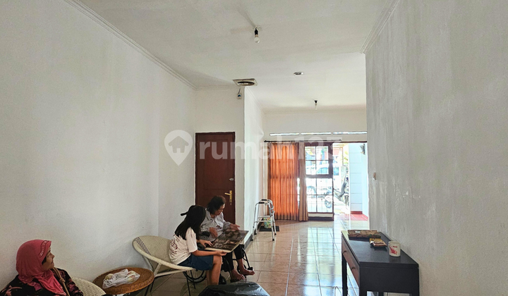 House in Kawaluyaan Indah Raya Housing Complex. 2