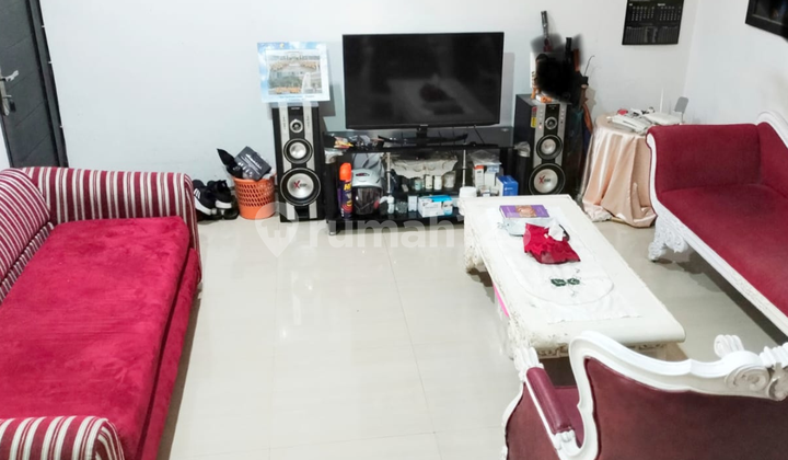 Rumah di Komp. Cassablanca Pesantren Cimahi. Rumah di Komp. Cassablanca Pesantren Cimahi.