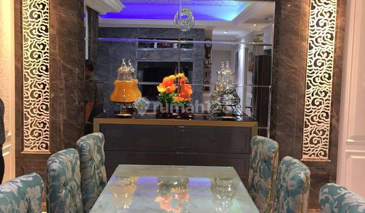 Apartemen The Peak 3BR Full Interior Tengah Kota Surabaya Dkt Tp 2