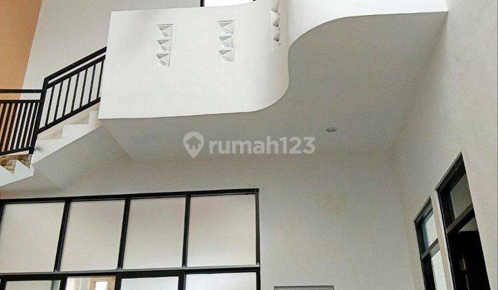 Rumah Murah Baru Renovasi 2LT Di Deltasari Graha Tirta Waru 1