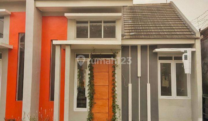 Rumah Murah New Gress di Wage Aloha Pepelegi taman 2