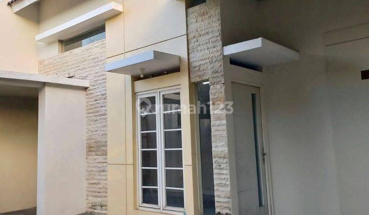 Jual Rumah Valencia Puri Surya Jaya luas 120 2