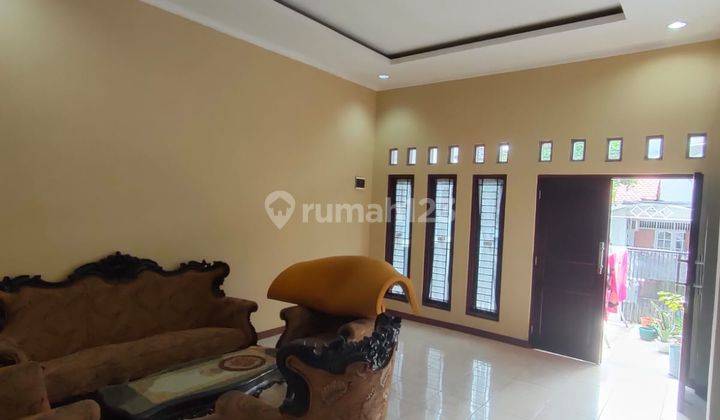 Rumah  Bagus  siap  huni   Asri  tenang  di tengah kota  cempaka putih Jakarta Pusat  2