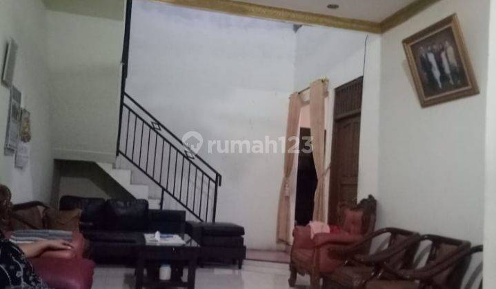 Rumah terawat  dijual Murah bangat siap huni di Cilangkap Jakarta Timur  2