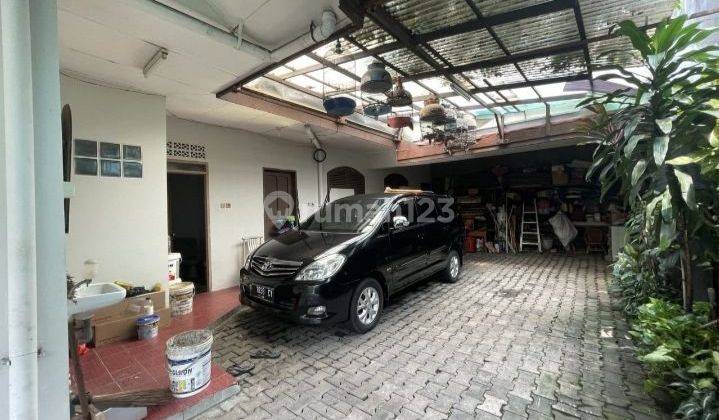 Rumah layak huni di pusat bisnis pasar baru jakarta pusat  2