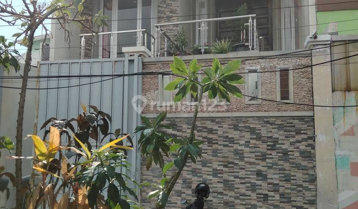 Rumah Mewah Minimalis terawat di di Kepu dalam Senen Jakarta pusat  1