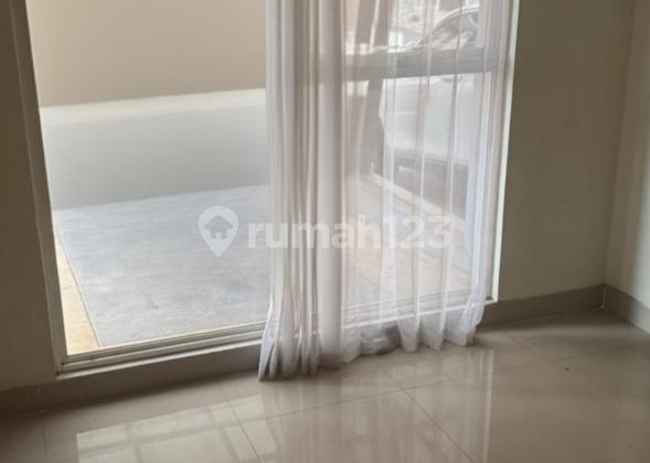 Cozy / Comfortable House in Mimisipi Cluster, JGC, East Jakarta 2