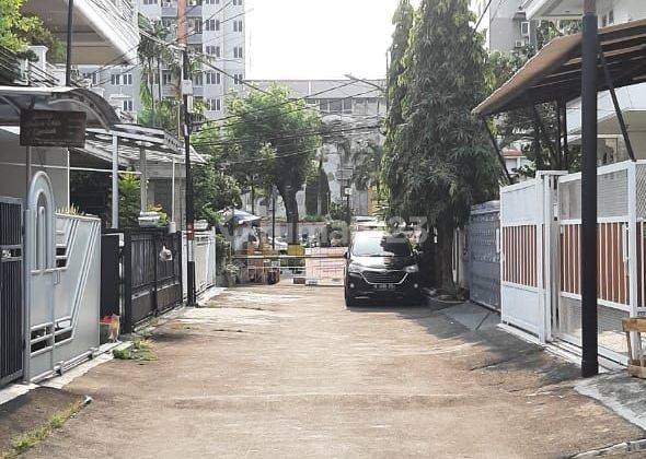 Rumah Asri Nyaman Terawat Di Kopyor Kelapa Gading Jakarta Utara  1