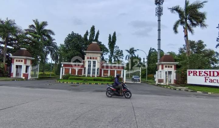 Land, in Jababeka, near Vilo.