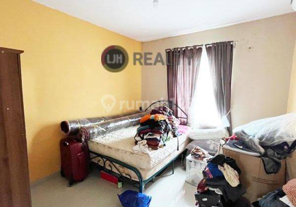 foto lainnya dijual rumah 2 lantai siap