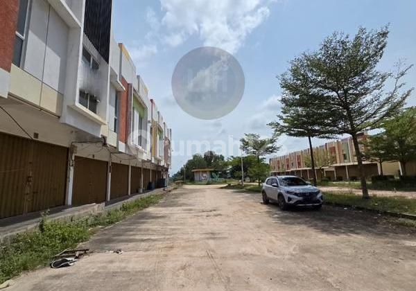 For Sale Two-Story Shop House in The Residence Tiban Batam Complex. 2