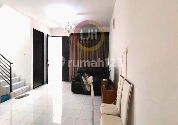 Disewakan Rumah Royal Grande 2 Lantai Batam Centre 2