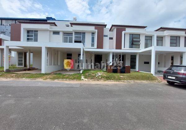 Dijual Rumah di Perumahan Grand Orchid 1