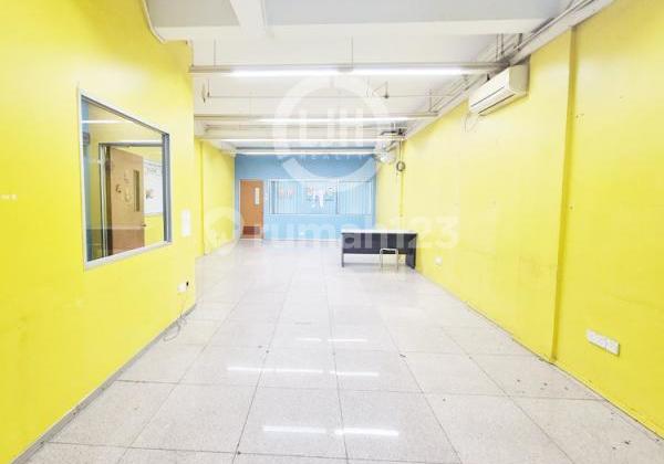 For Rent: Shop House in Permata Baloi Beach Complex