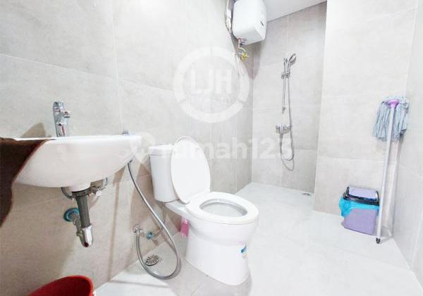 Apartment 2 Bedrooms Ready to Occupied in Pollux Habibie Apartment