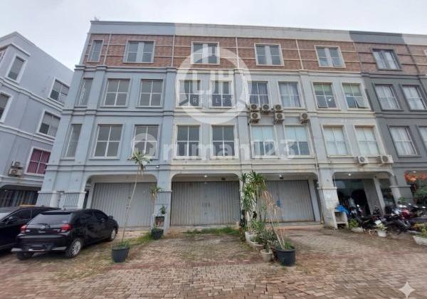 For Rent: Costarina Shophouse, Benkong Sadai