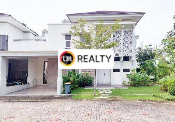 Rumah Mewah Hook 2 Lantai Di Perum Royal Bay 1