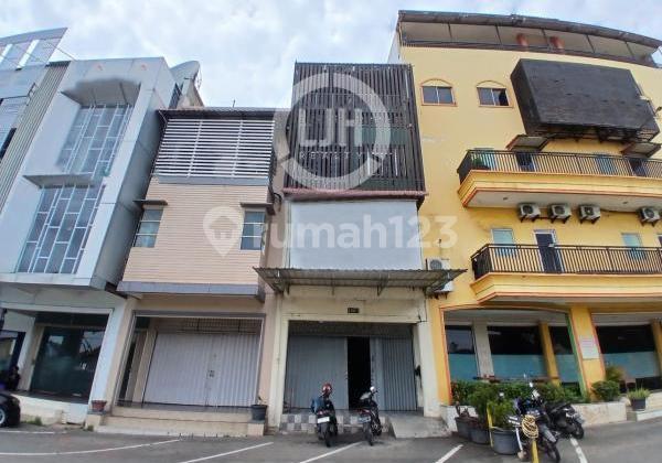 For Rent: 4-Storey Palm Spring Shop House Ready for Use