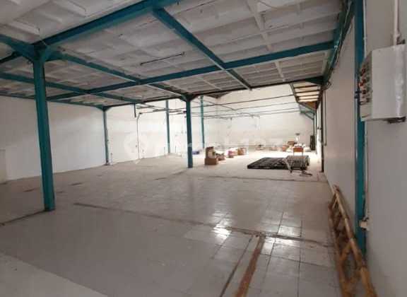 For Sale Nice Spacious Ex-Garment Warehouse in Cimahi For Sale Nice Spacious Ex-Garment Warehouse in Cimahi