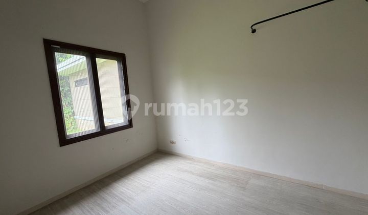 Rumah Nyaman Taman Luas di Btd 1 Kota Baru Parahyangan Kbp 2