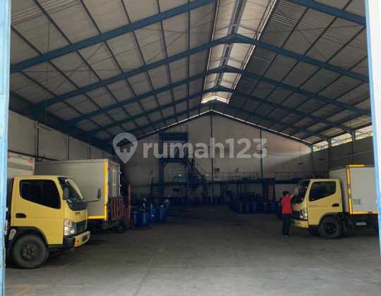 Jual Pabrik / Gudang, Luas dan Ada Mes di Jl Industri Cimareme