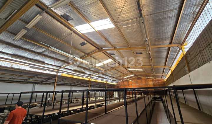 Disewakan Gudang / Pabrik di Komplek Industri Kopo Bandung Disewakan Gudang / Pabrik di Komplek Industri Kopo Bandung