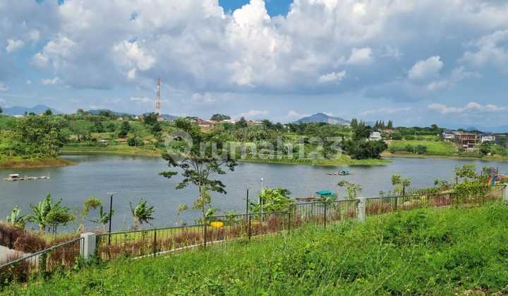 RARE Residential Plot with Lake View KBP Kota Baru Parahyangan Lokacitra RARE Residential Plot with Lake View KBP Kota Baru Parahyangan Lokacitra