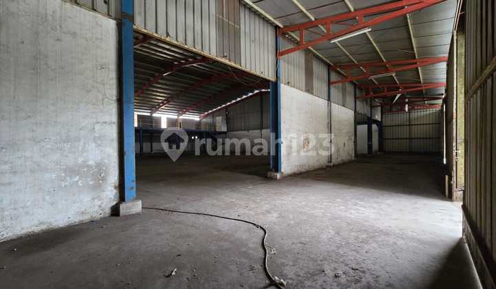 Container Access Warehouse Near Toll in Leuwigajah Industrial Complex
