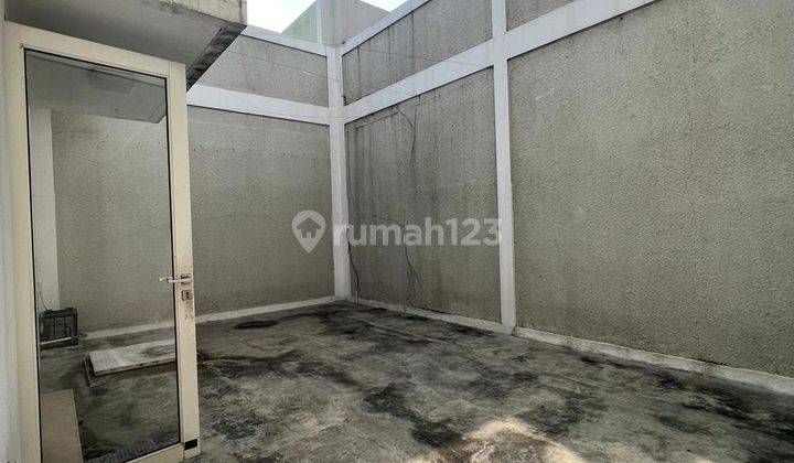 Rumah 2 Lantai Bagus Unfurnished Cluster Edison Scientia