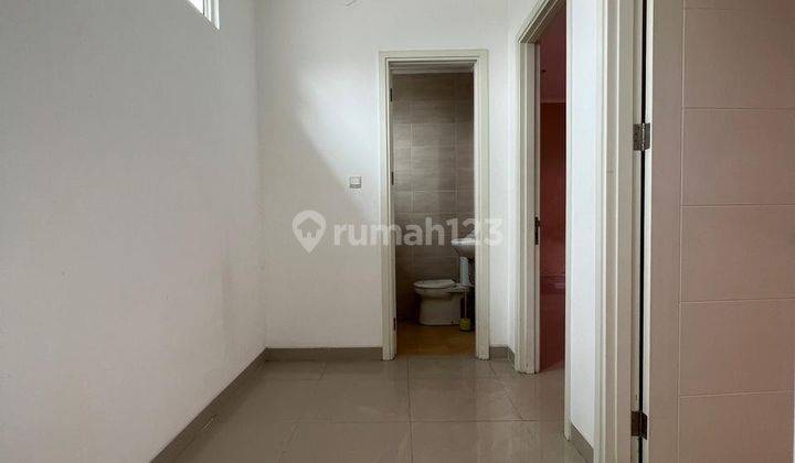 Rumah 2 Lantai Bagus Unfurnished Cluster Edison Scientia