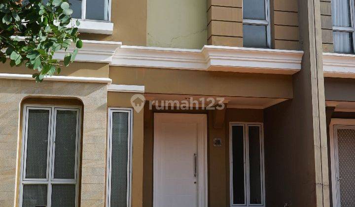  Rumah di Gading Serpong Karelia Village SHM 3 Kamar Plus 1