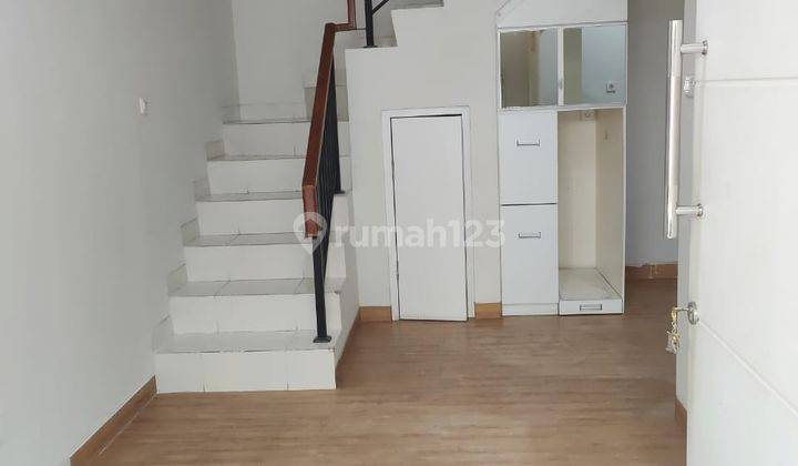  Rumah Semi Furnished Renovasi di Cluster Arcadia Gading Serpong 2